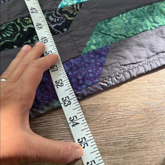 Colorful Patchwork Quilt - Picture 4 of 7